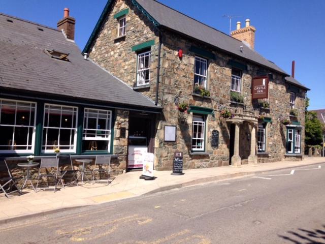 Castle Inn Newport  Phòng bức ảnh