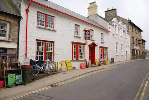 Castle Inn Newport  Ngoại thất bức ảnh