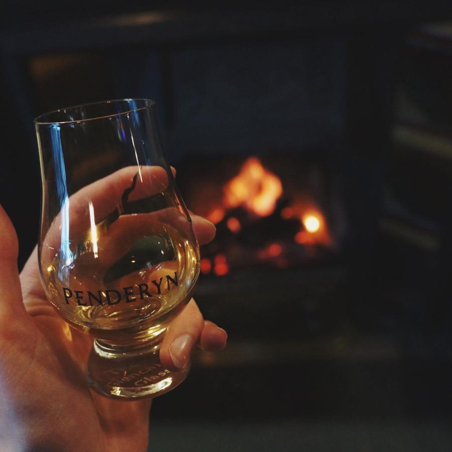 Castle Inn Newport  Ngoại thất bức ảnh